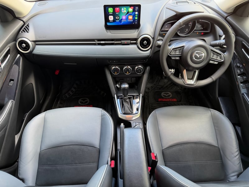 Mazda 2 — 6