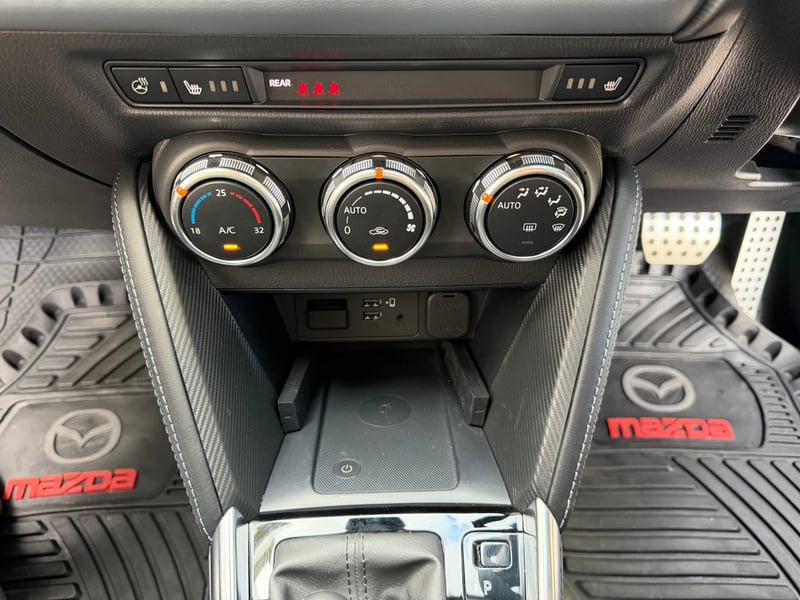 Mazda 2 — 9