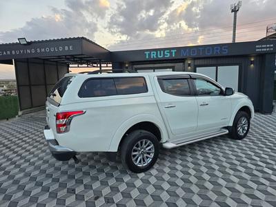 Mitsubishi L200 — 8