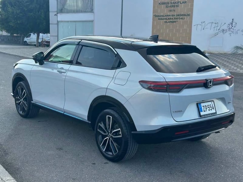 Honda Vezel — 4
