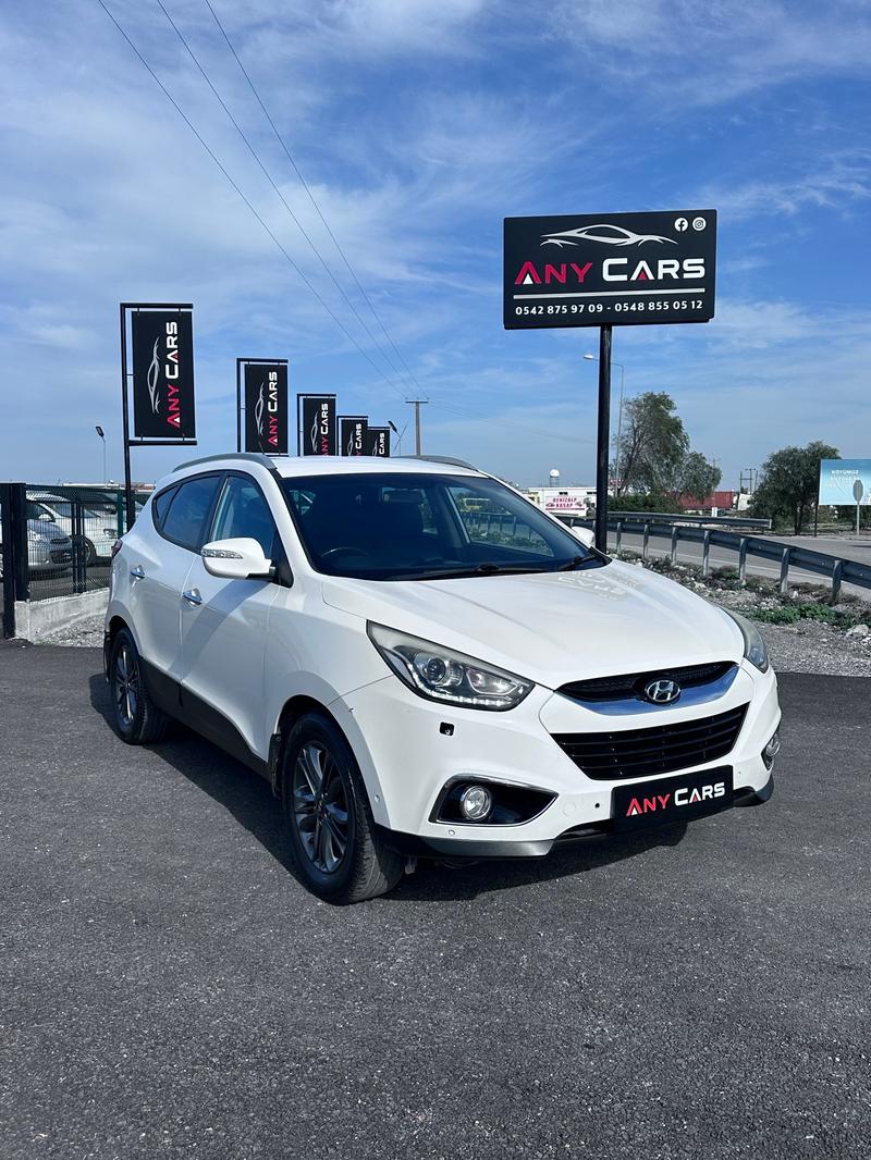 Hyundai ix35 — 1/10