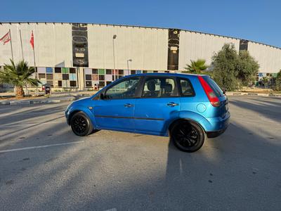 Ford Fiesta — 5