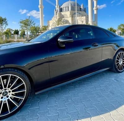 Mercedes-Benz E 220 — 4