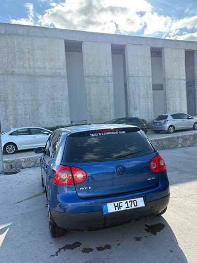 Volkswagen Golf — 5