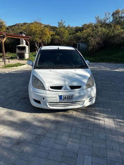 Mitsubishi Colt — 1