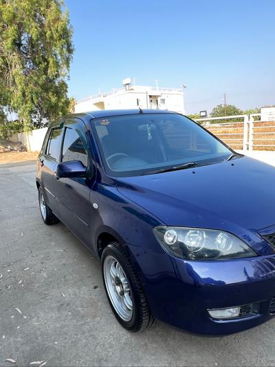 Mazda Demio — 2