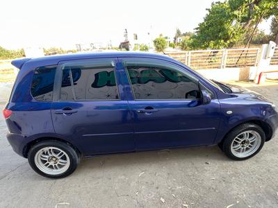 Mazda Demio — 3