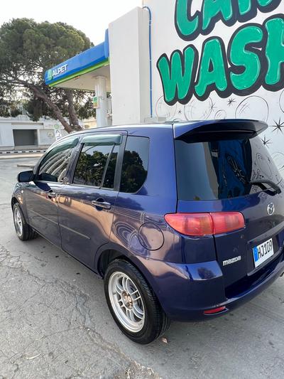 Mazda Demio — 5