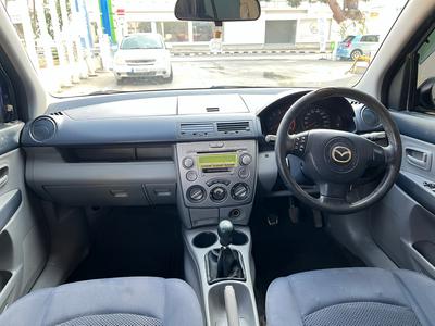 Mazda Demio — 7