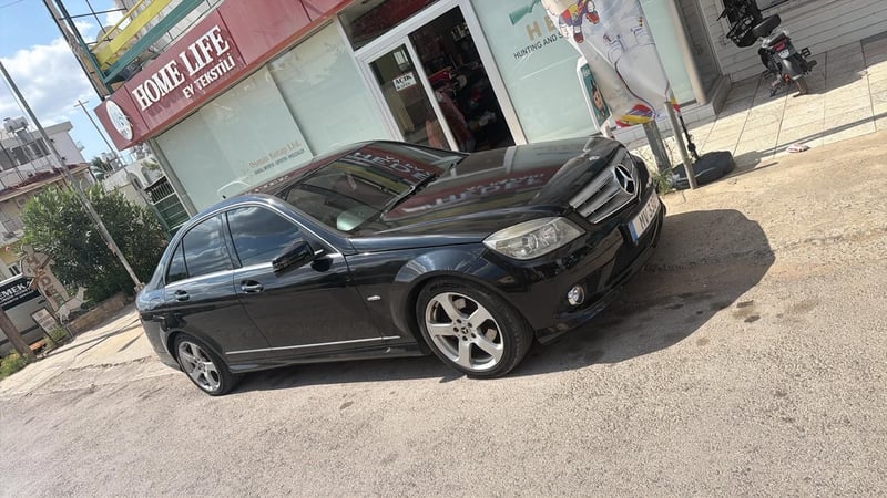 Mercedes-Benz C 180 — 1/5
