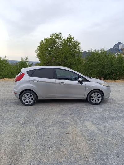Ford Fiesta — 2