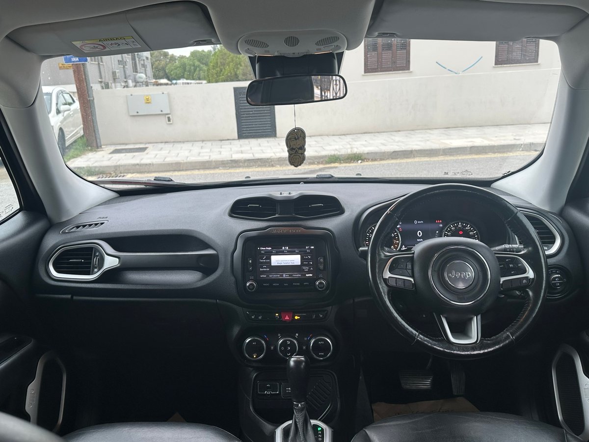 2019 Jeep Renegade 4