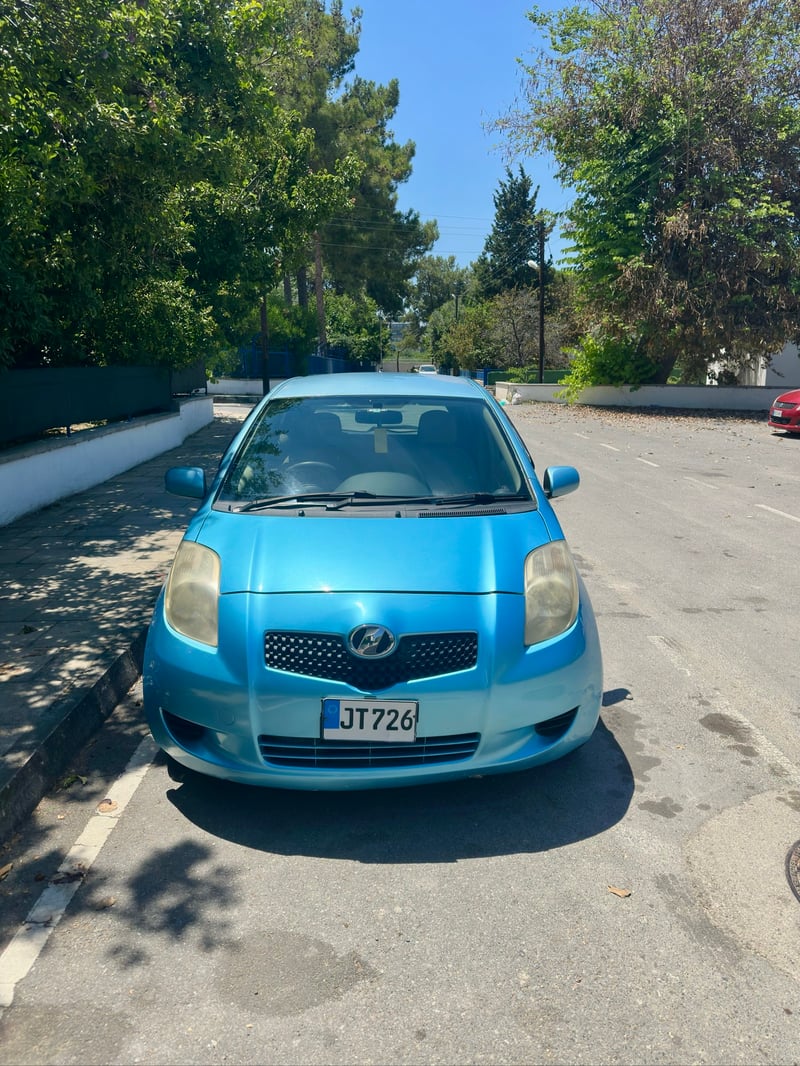 2006 Toyota Vitz