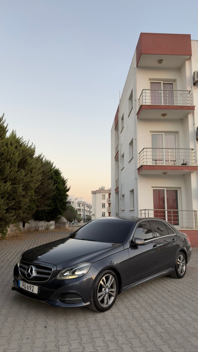 Mercedes-Benz E 220d — 5