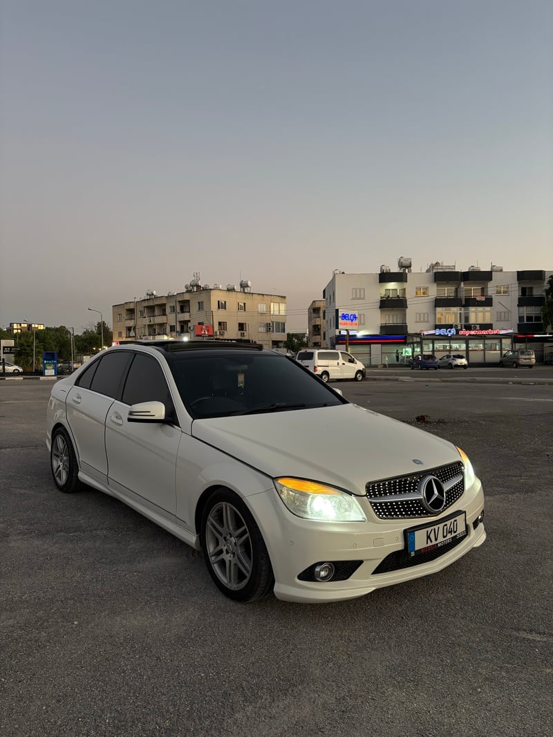 Mercedes-Benz C 200 — 1