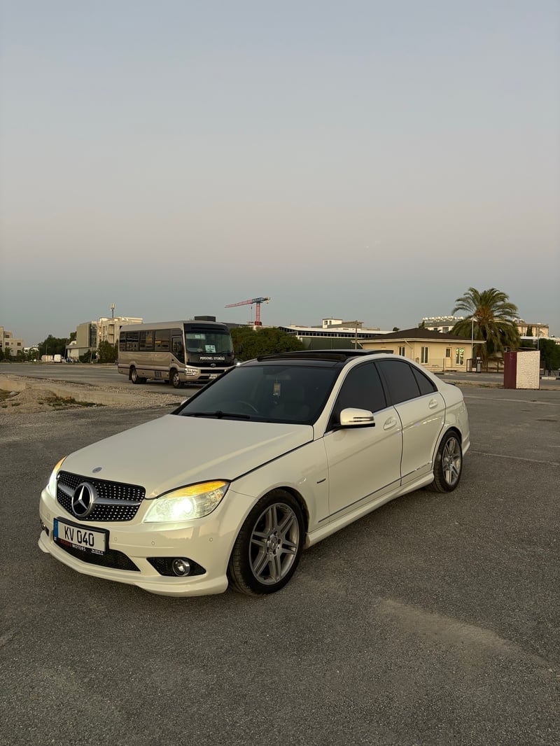 Mercedes-Benz C 200 — 2