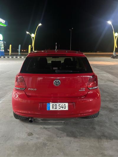 Volkswagen Polo — 2