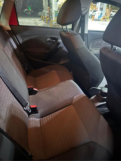 Volkswagen Polo — 5