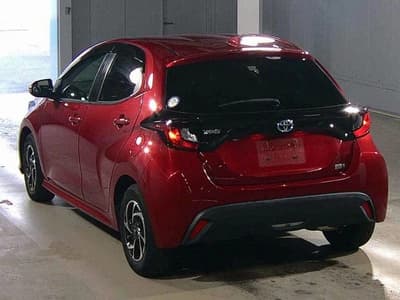 Toyota Yaris — 4