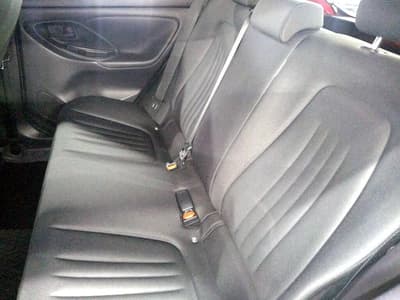 Toyota Yaris — 6