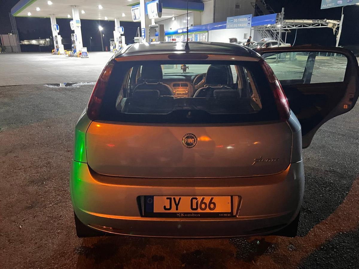 2009 Fiat Punto 3