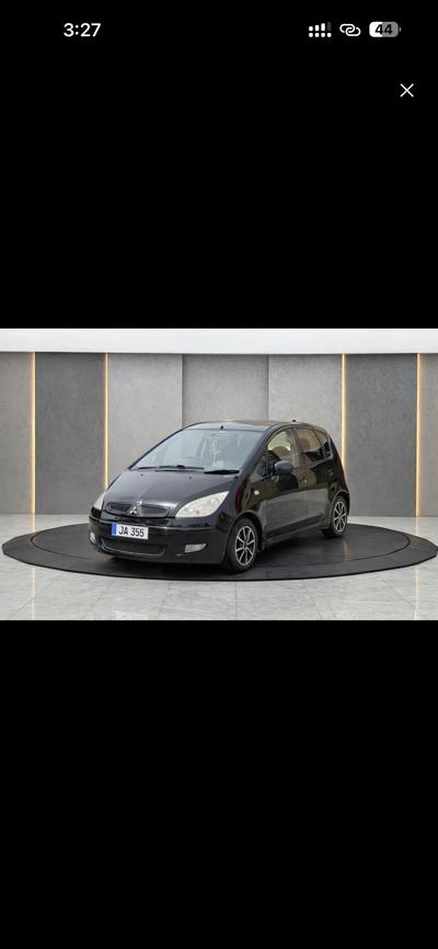 Mitsubishi Colt — 2