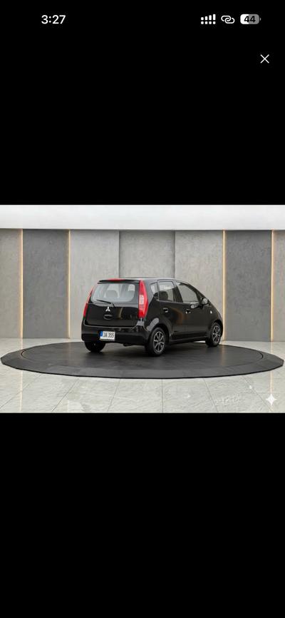 Mitsubishi Colt — 3