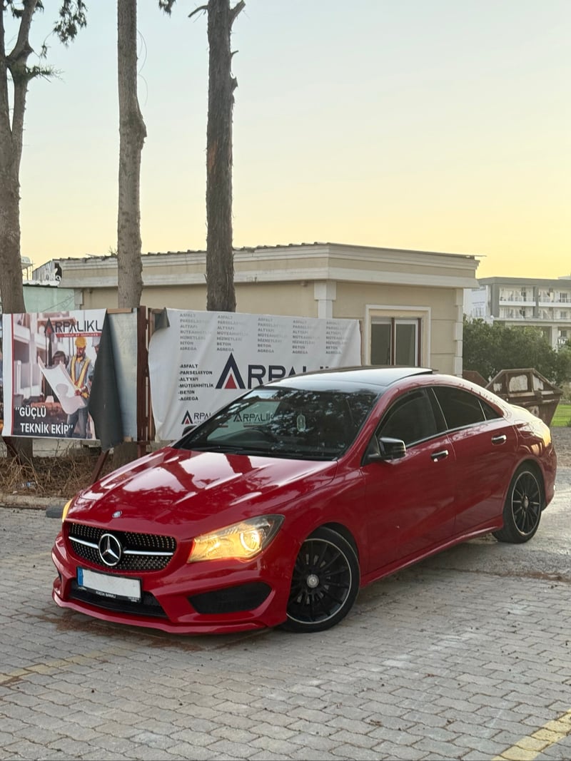 Mercedes-Benz CLA 200 — 1