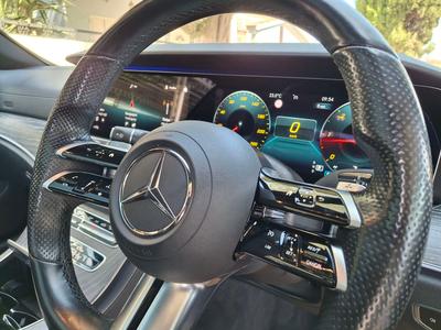 Mercedes-Benz E 220d — 10