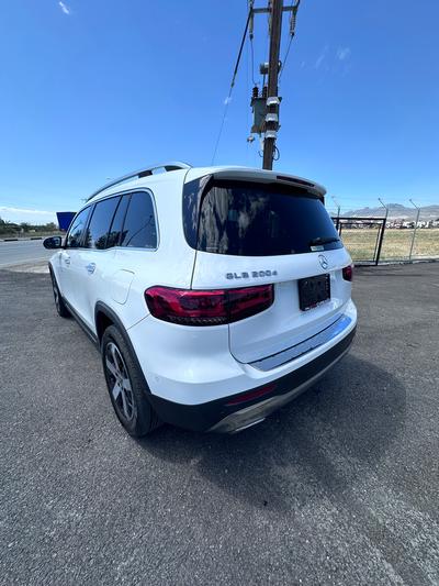 Mercedes-Benz GLB 200d — 2