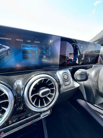 Mercedes-Benz GLB 200d — 5