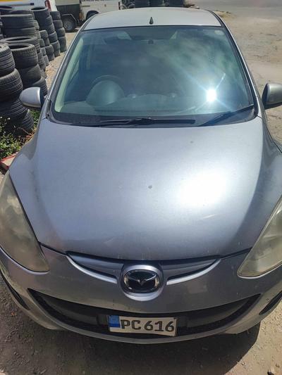 Mazda Demio — 2