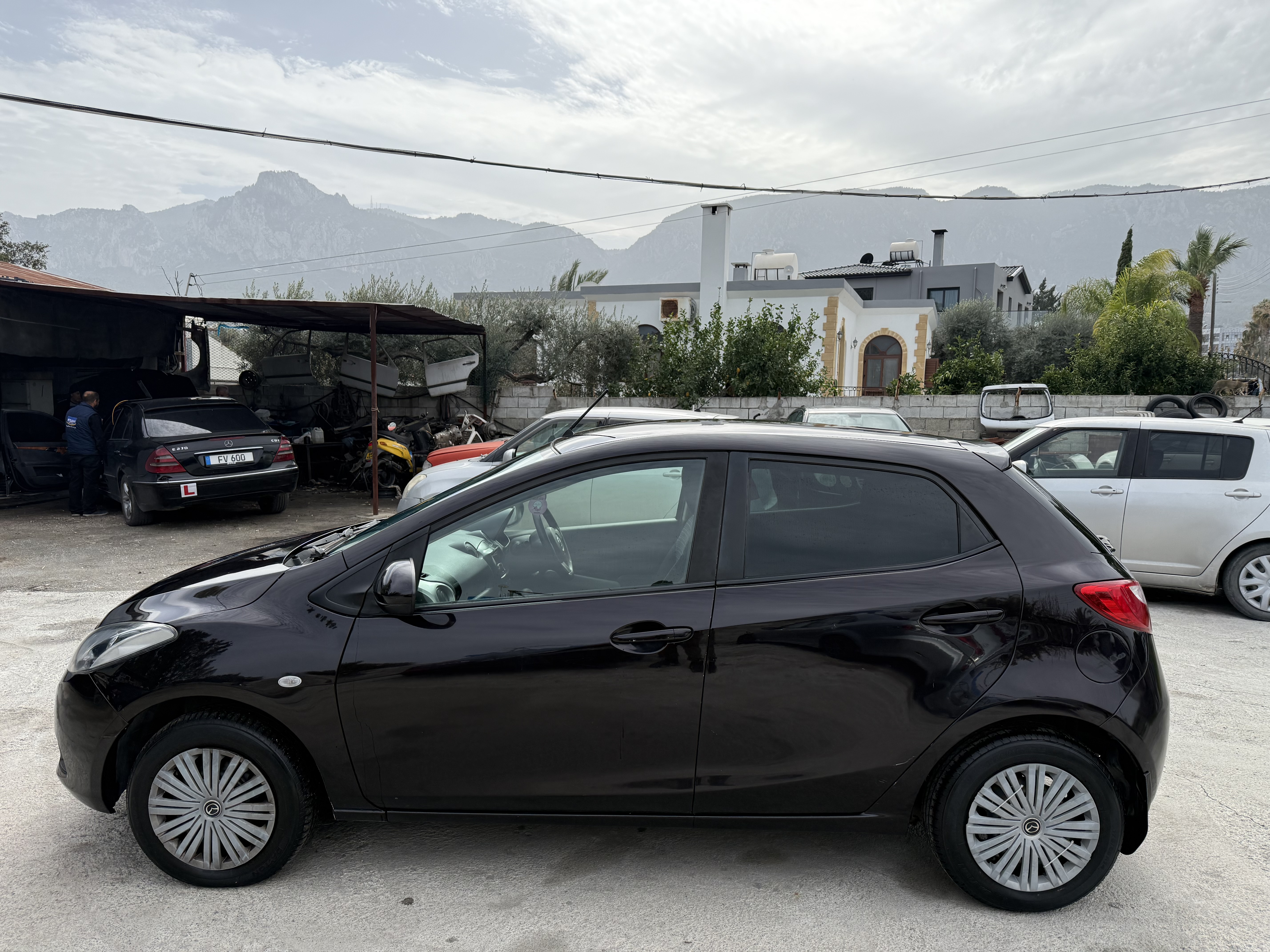 Mazda Demio 2011 Satılık İkinci El - Thumbnail 3