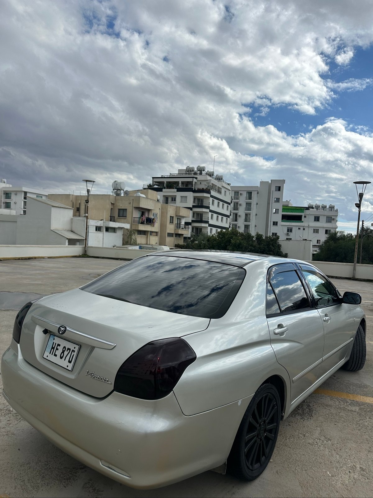 2003 Toyota Verossa 4