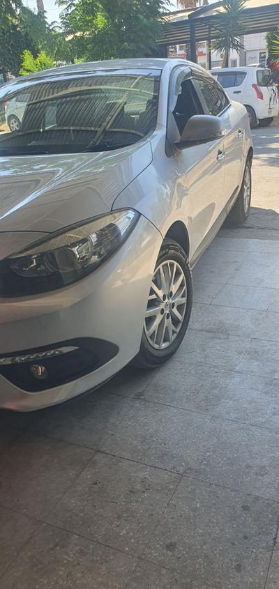 Renault Fluence — 5