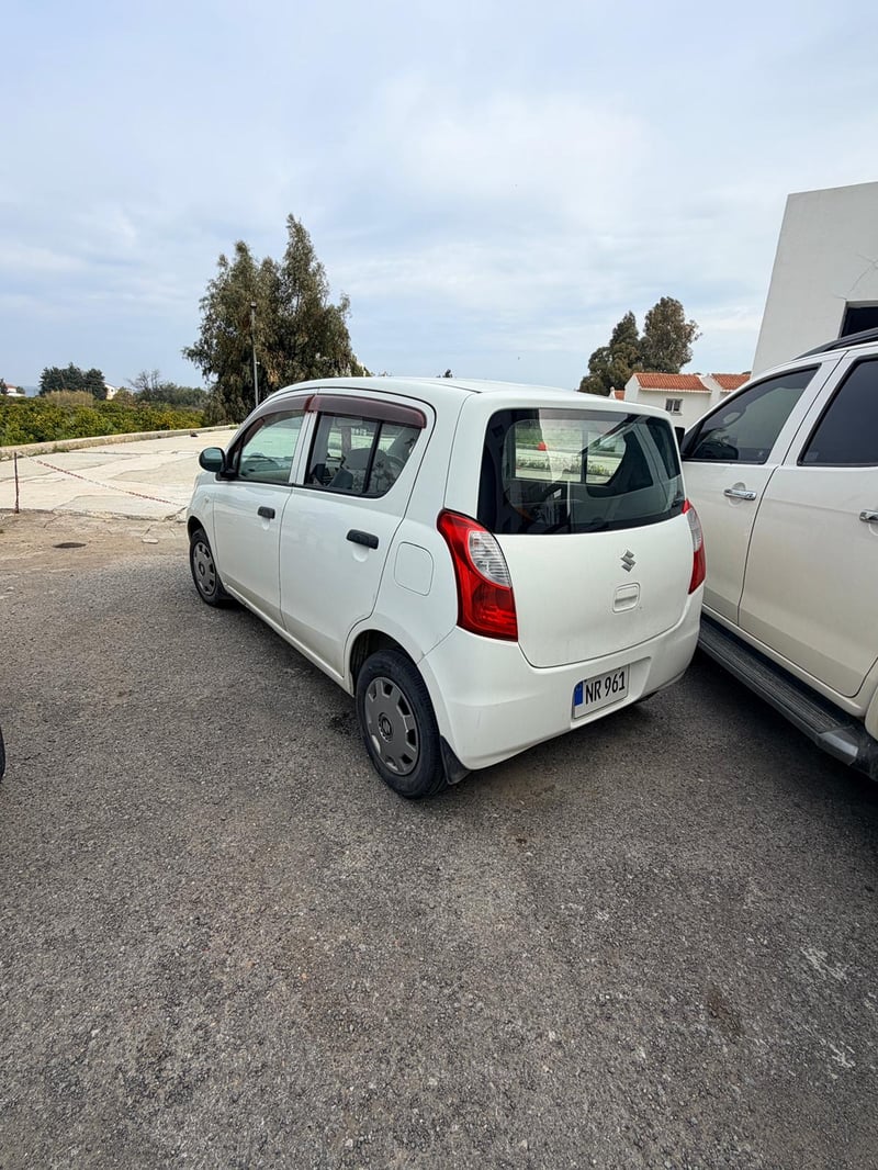 Suzuki Alto — 3