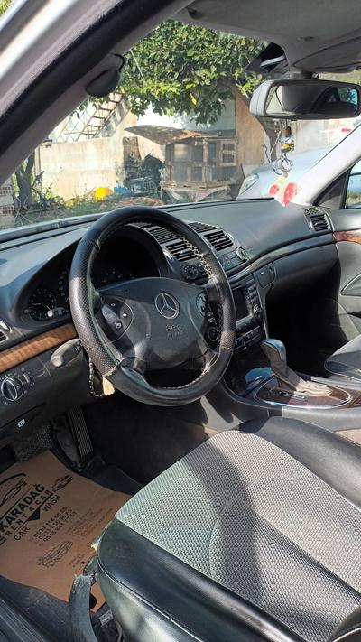 Mercedes-Benz E 270 — 6