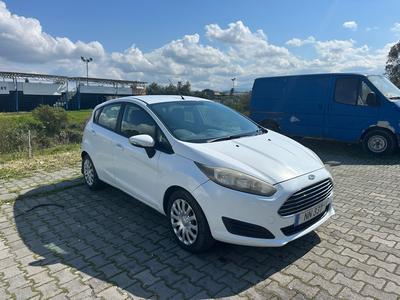 Ford Fiesta — 2