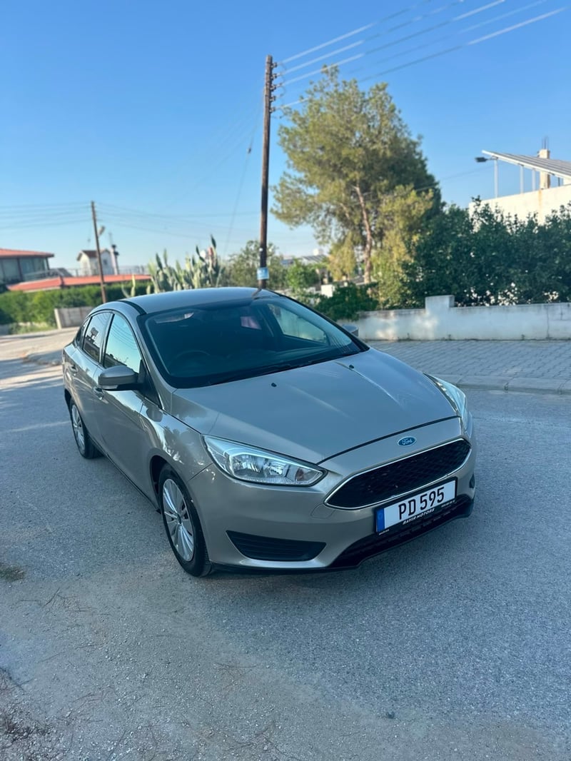Ford Focus — 2