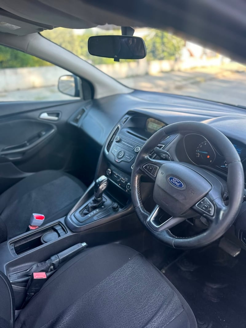 Ford Focus — 5