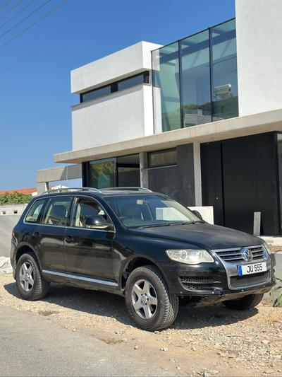 Volkswagen Touareg — 2