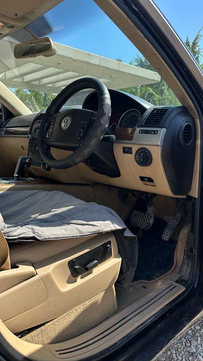 Volkswagen Touareg — 5