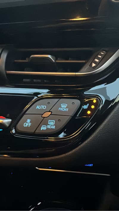Toyota C-HR — 9