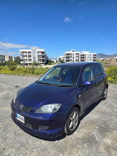 Mazda Demio — 1