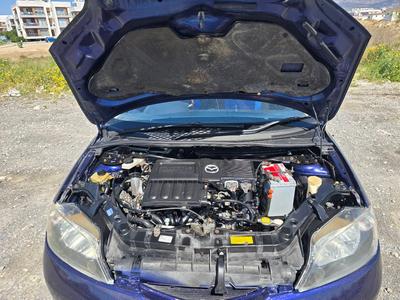 Mazda Demio — 8