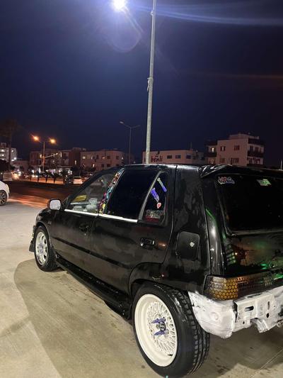 Daihatsu Charade — 3