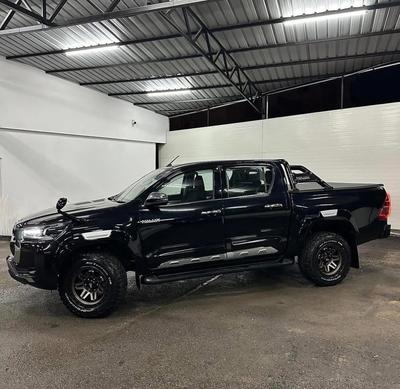 Toyota Hilux — 2