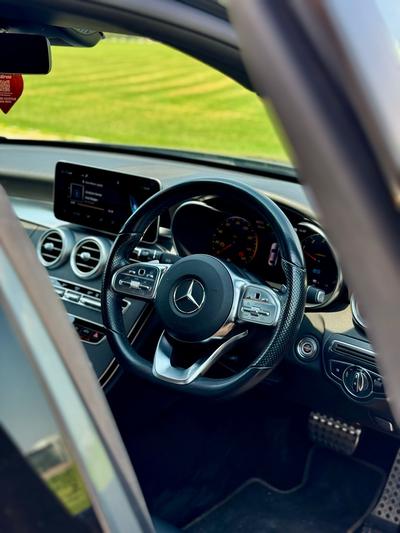 Mercedes-Benz C 300de — 10