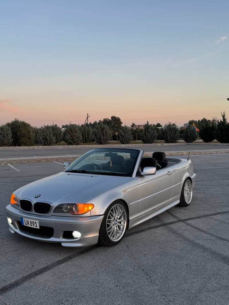 BMW 320i Cabrio — 1/9