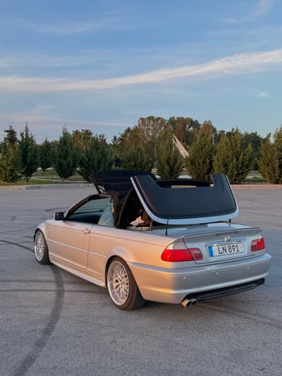 BMW 320i Cabrio — 7